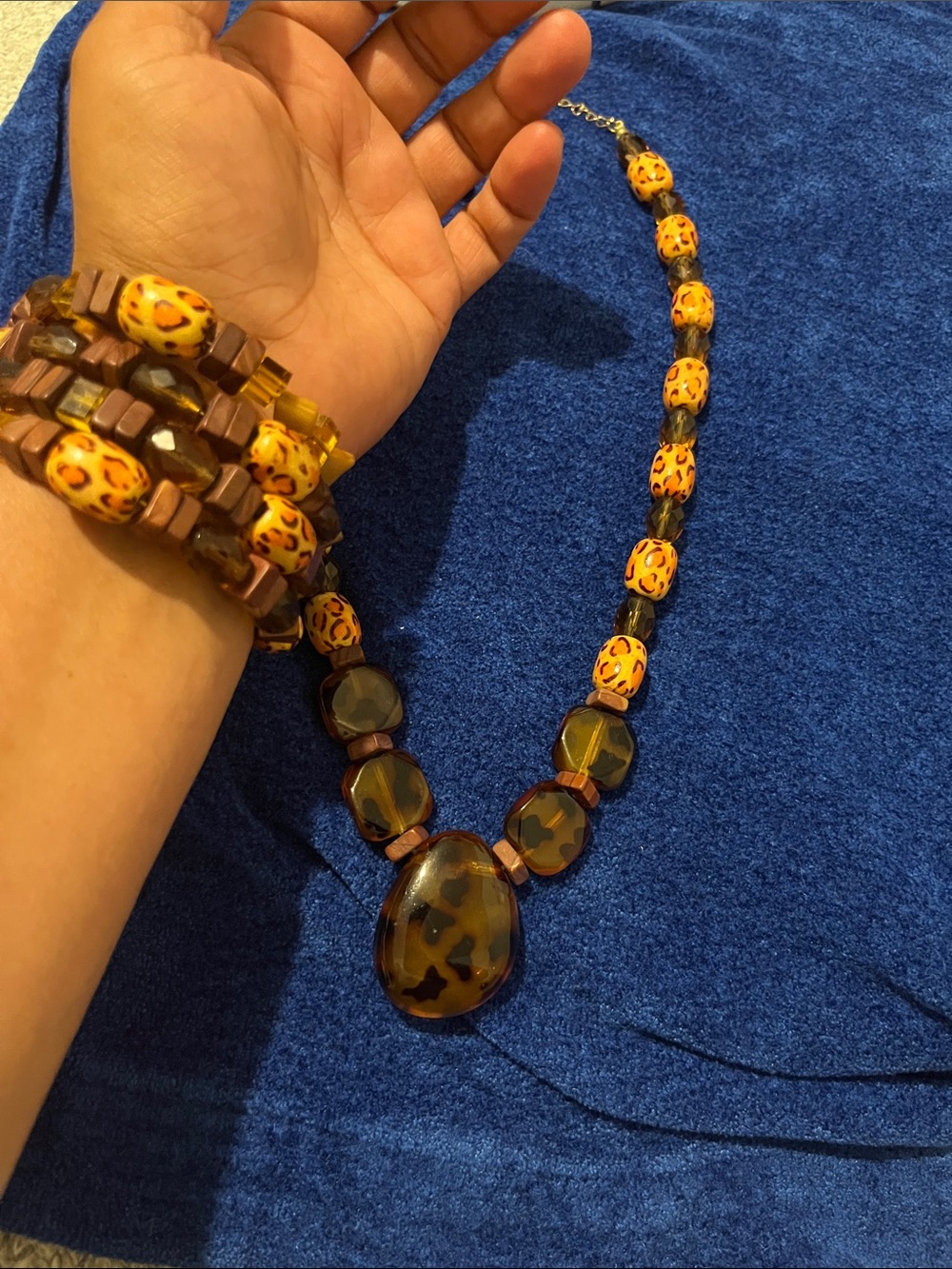 Amber Leopard Bead Necklace and Bracelet Set